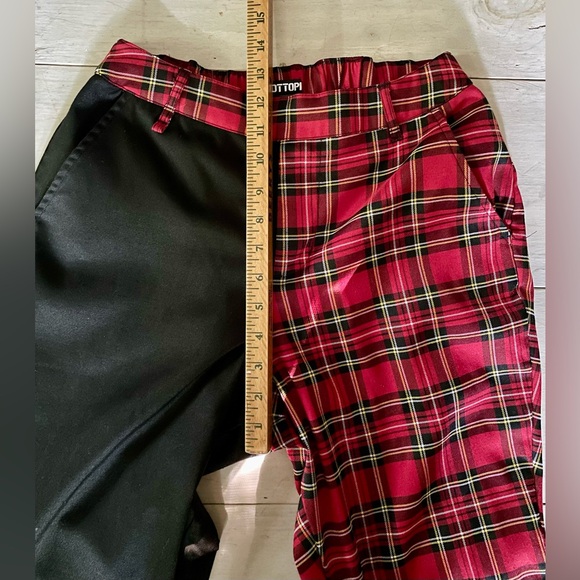 Hot Topic Womens Black & Red Plaid Split Leg Pants, Size M - Picture 7 of 8